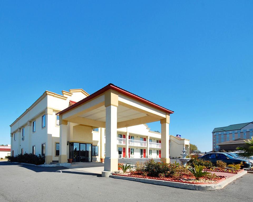 Home2 Suites By Hilton Valdosta, Ga Exterior photo